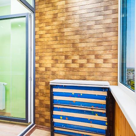 קייב Kvartirkoff Na Bogatirskaya 6A, 17 Floor מראה חיצוני תמונה